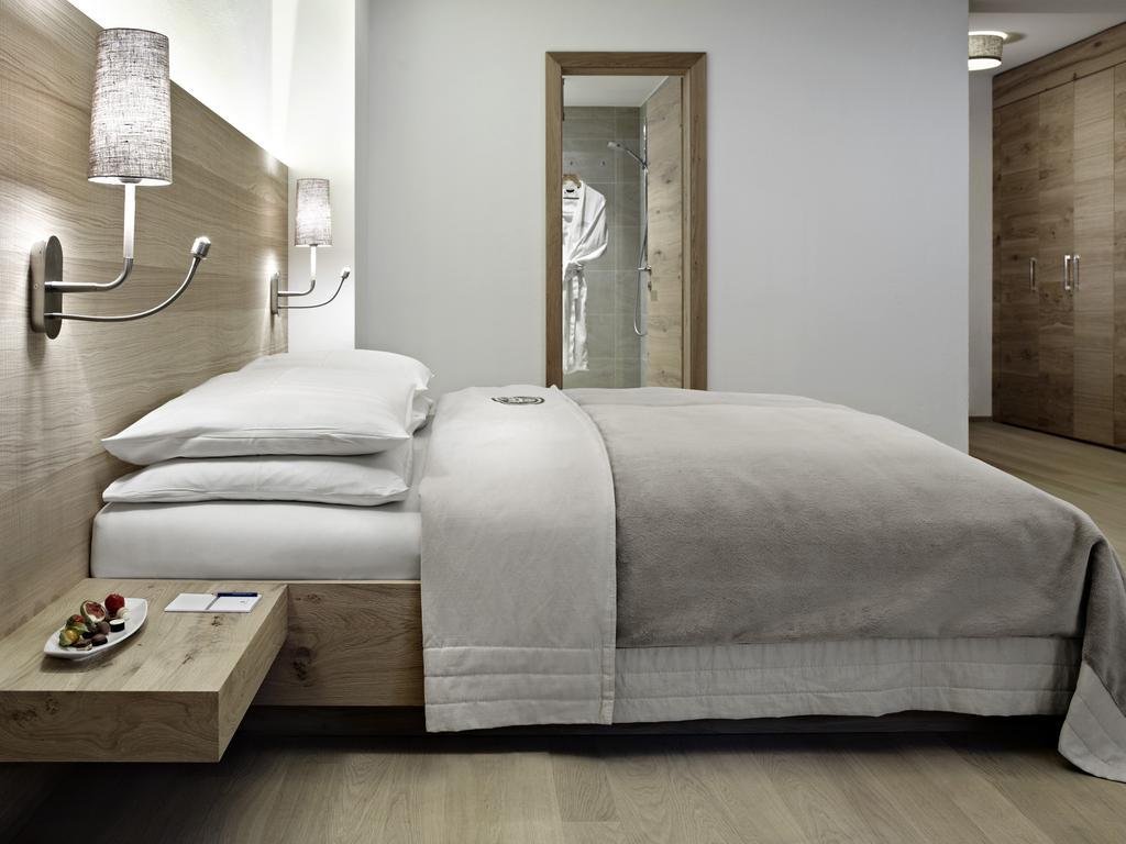 Schwarzer Adler - Adults Only